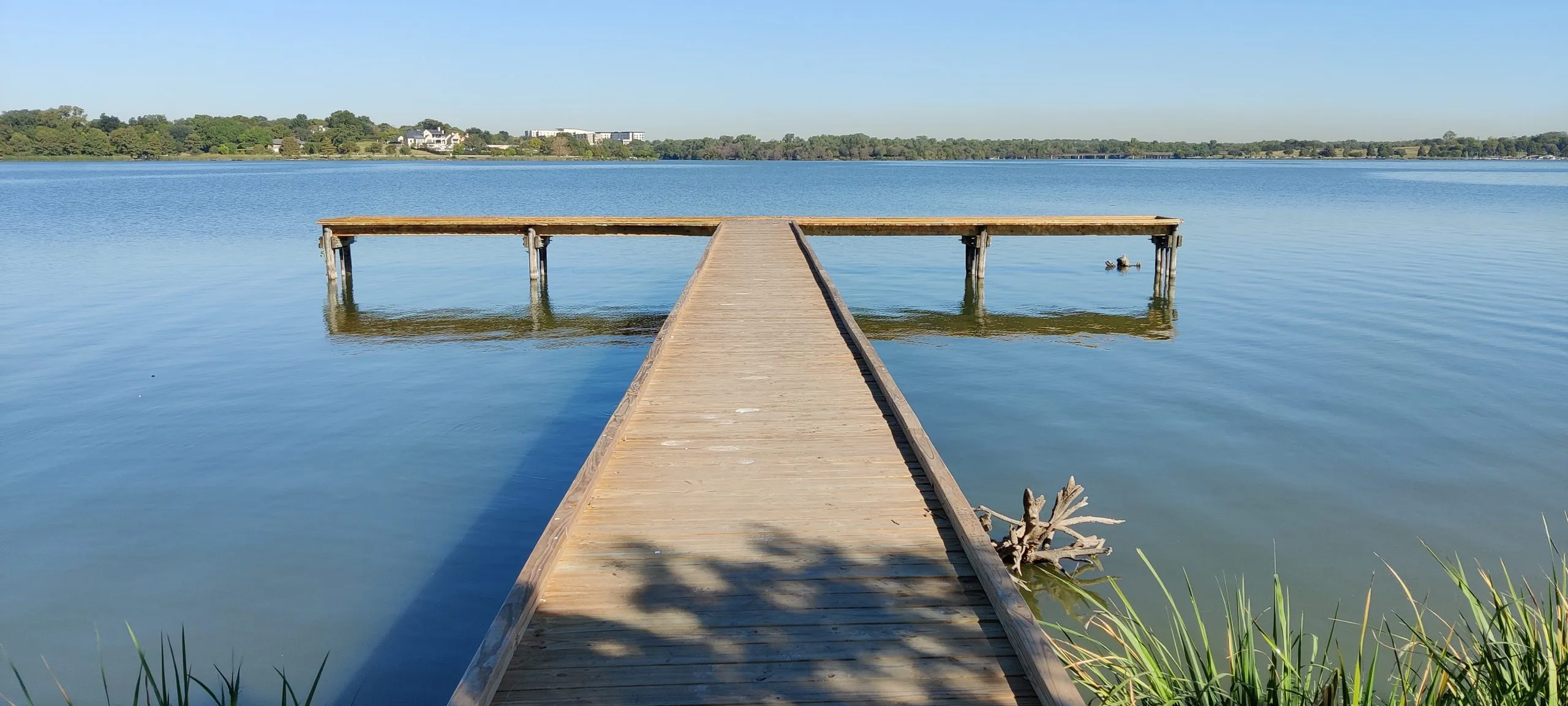 East Dallas neighborhood storefront view