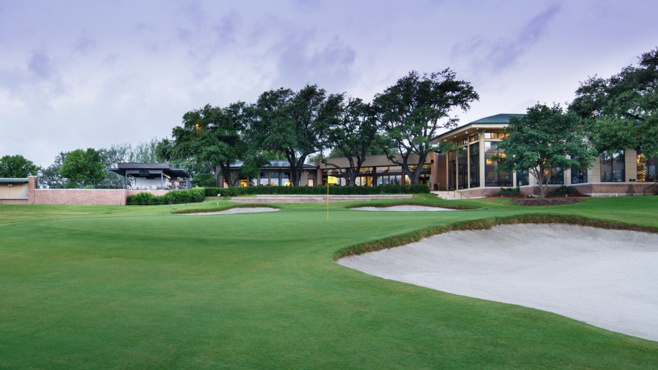 Tree-lined residential street in Lakewood Dallas