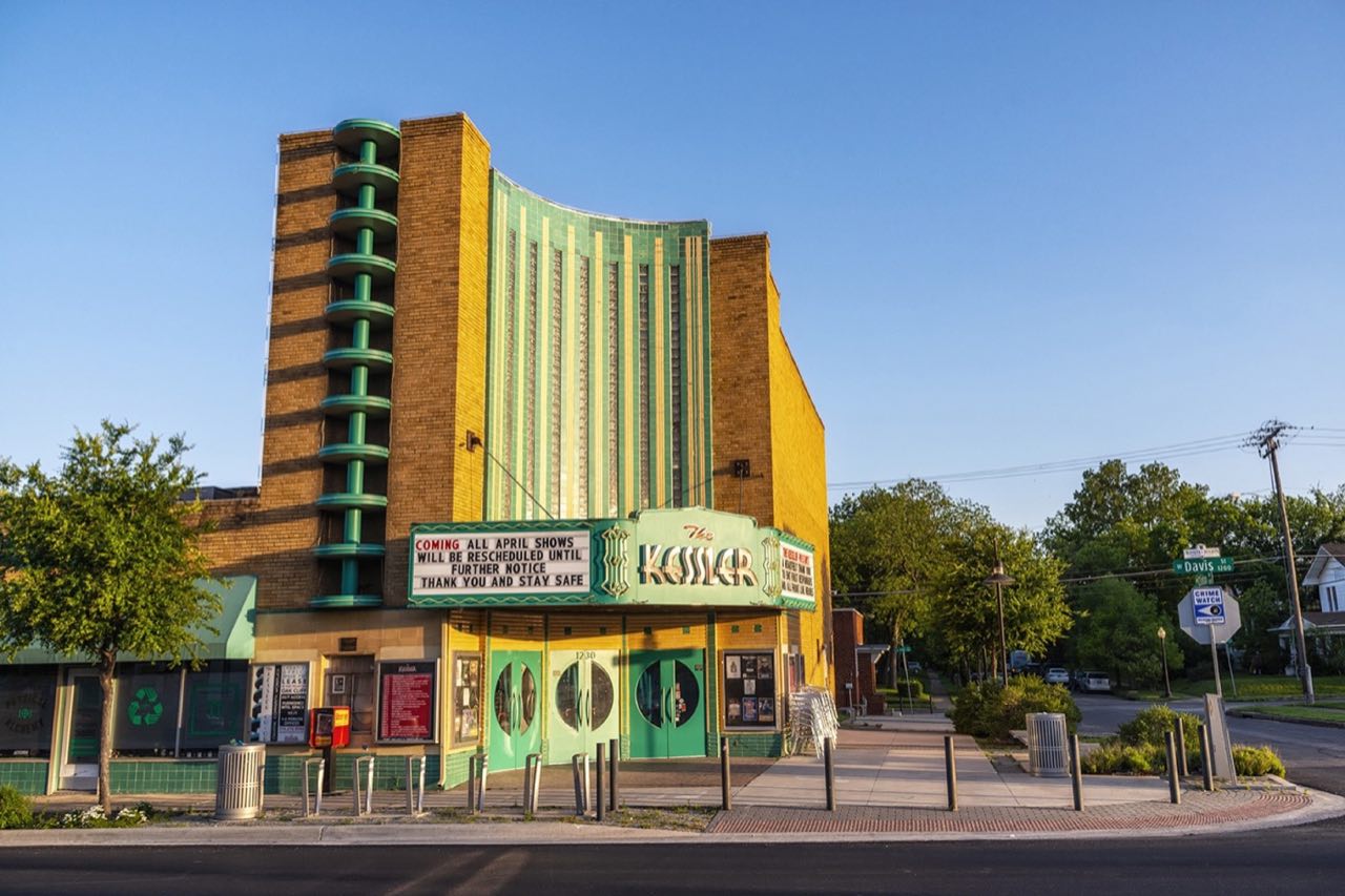 Oak Cliff district streetscape