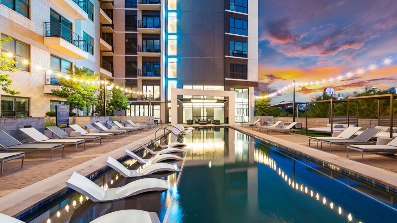 Uptown Dallas neighborhood detail view